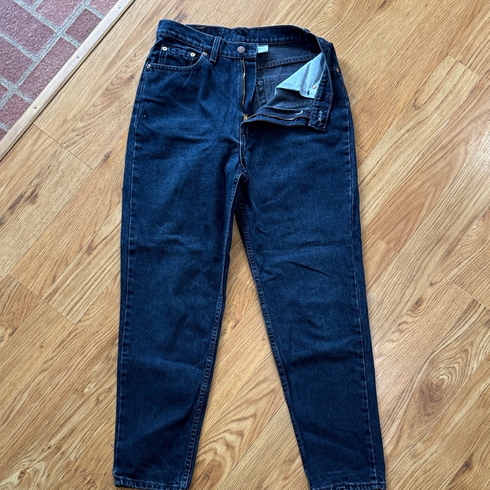 Levi's Woman’s Dark Blue tapered fit tapered leg Jeans